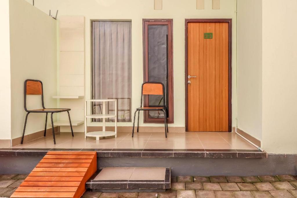 Oyo 1445 Jimbaran 12 Residence Exterior foto